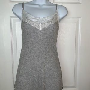 💖H&M Grey stretch tank